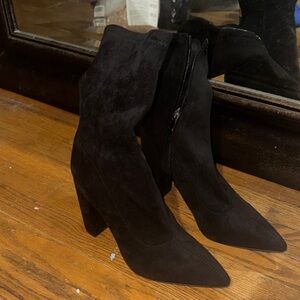 Elegant Black Women's Boots